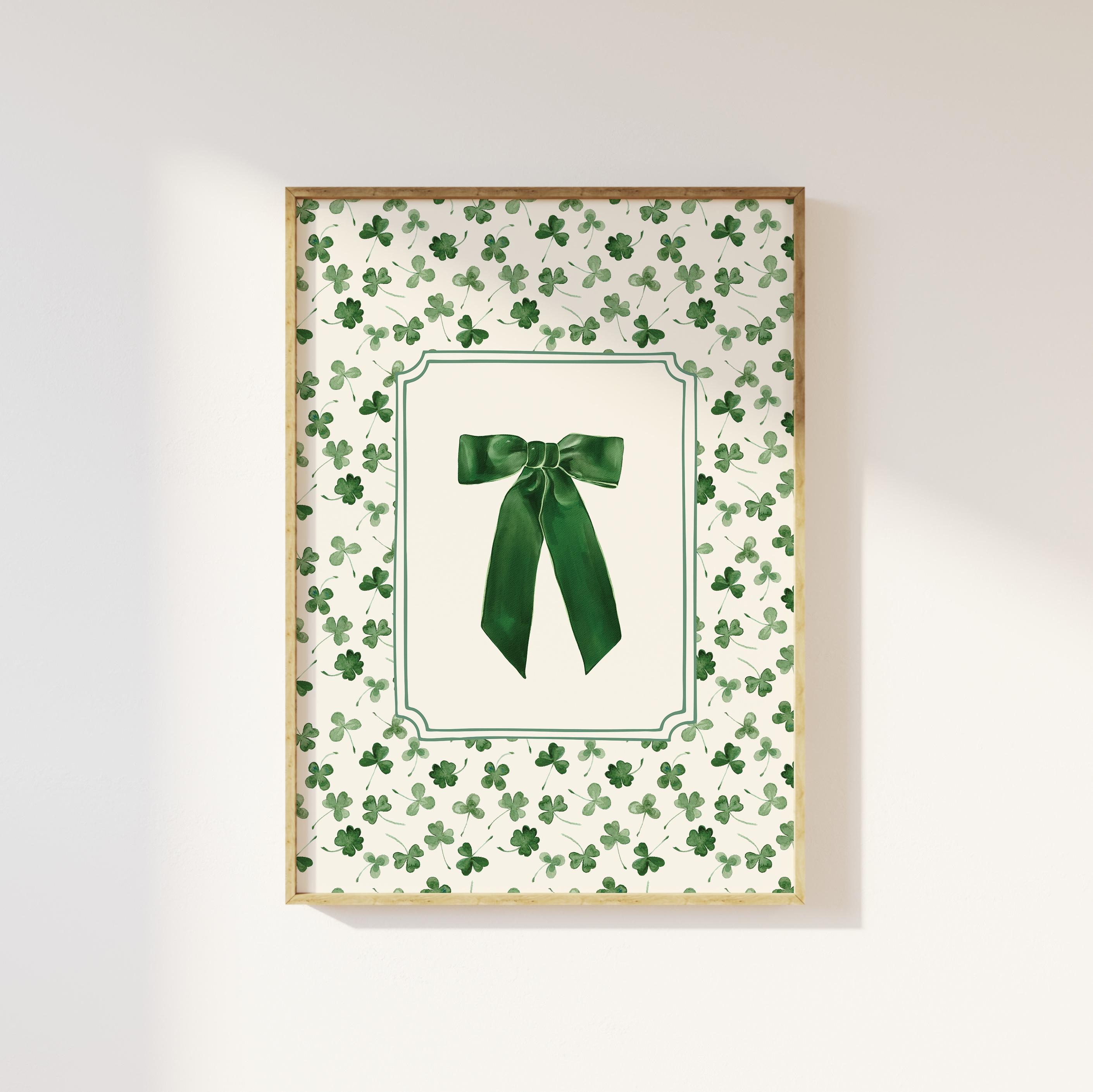 Vintage Bow Clover Print - Image 3